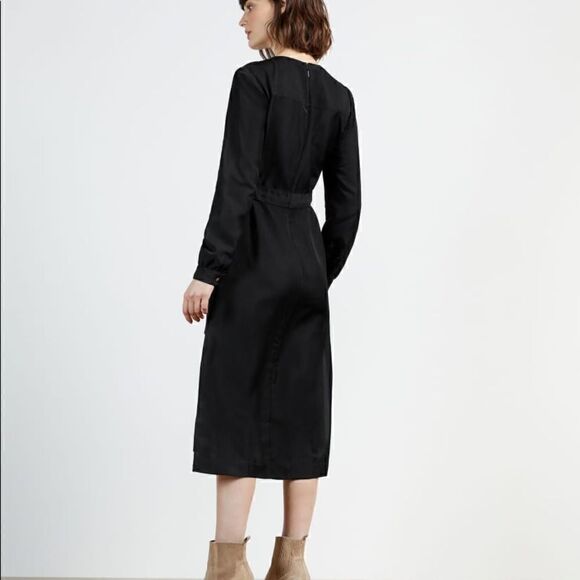 Ted Baker | NWT Aminna Long Sleeve Utility Midi Dress Size 3 in Navy Retail $298 - Picture 2 of 6